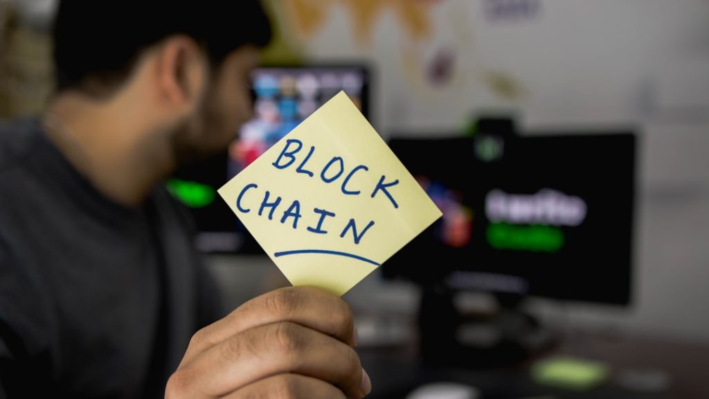 Photo Blockchain Smart Contracts