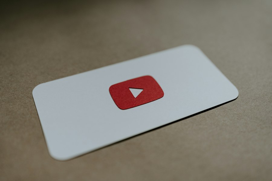 Photo YouTube content impact GEO analysis
